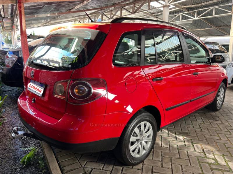 VOLKSWAGEN - SPACEFOX - 2009/2009 - Vermelha - Sob Consulta