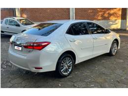 TOYOTA - COROLLA - 2015/2016 - Branca - Sob Consulta