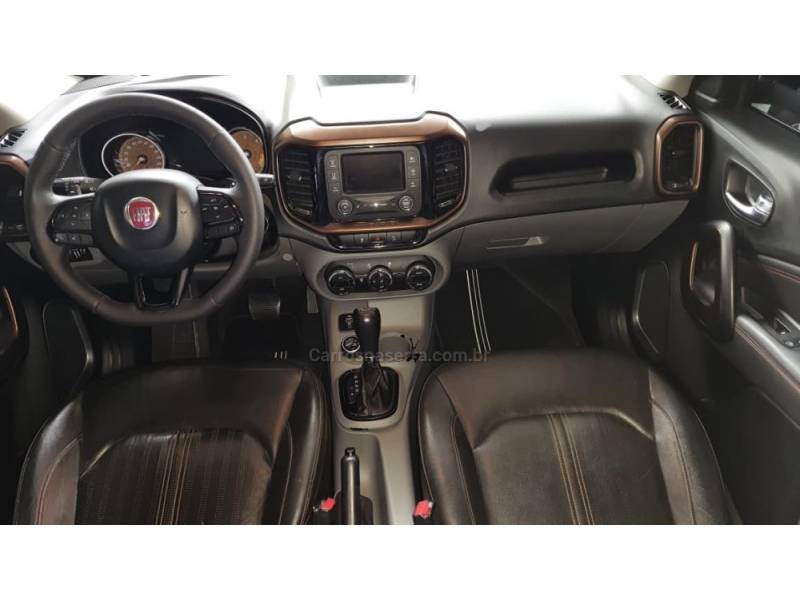 FIAT - TORO - 2016/2016 - Vermelha - Sob Consulta