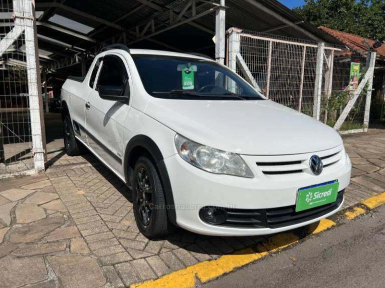 VOLKSWAGEN - SAVEIRO - 2011/2012 - Branca - Sob Consulta