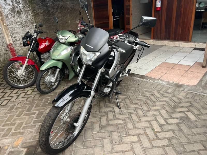 HONDA - NX 400I FALCON - 2005/2005 - Preta - Sob Consulta