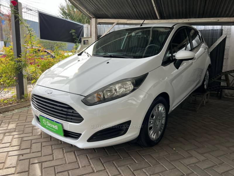 FORD - FIESTA - 2014/2015 - Branca - Sob Consulta
