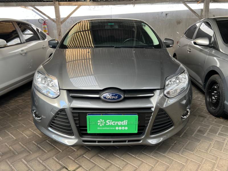 FORD - FOCUS - 2014/2015 - Cinza - Sob Consulta