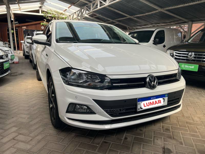 VOLKSWAGEN - VIRTUS - 2022/2022 - Branca - Sob Consulta