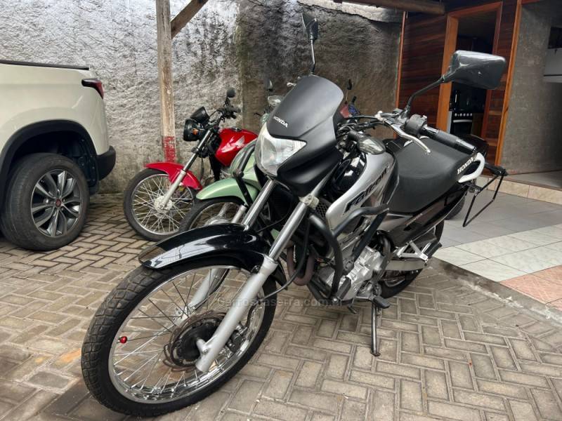 HONDA - NX 400I FALCON - 2005/2005 - Preta - Sob Consulta