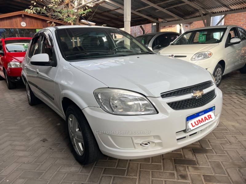 CHEVROLET - PRISMA - 2011/2012 - Branca - Sob Consulta