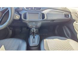 CHEVROLET - ONIX - 2017/2018 - Vermelha - Sob Consulta
