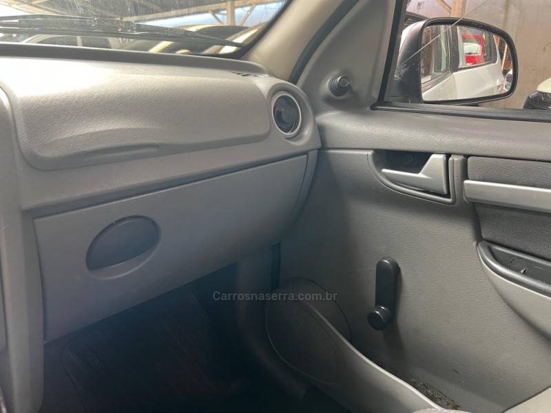 CHEVROLET - PRISMA - 2011/2012 - Branca - Sob Consulta