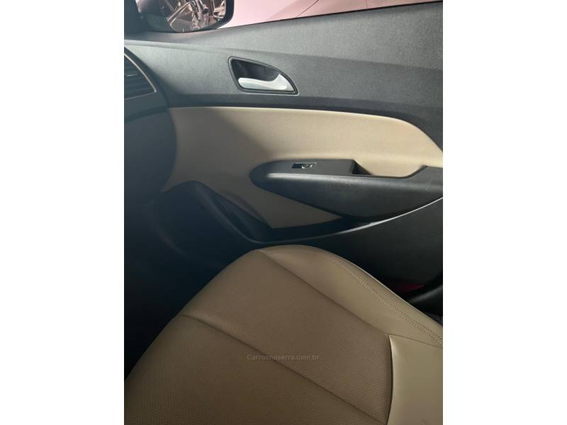 HYUNDAI - HB20 - 2018/2019 - Prata - Sob Consulta