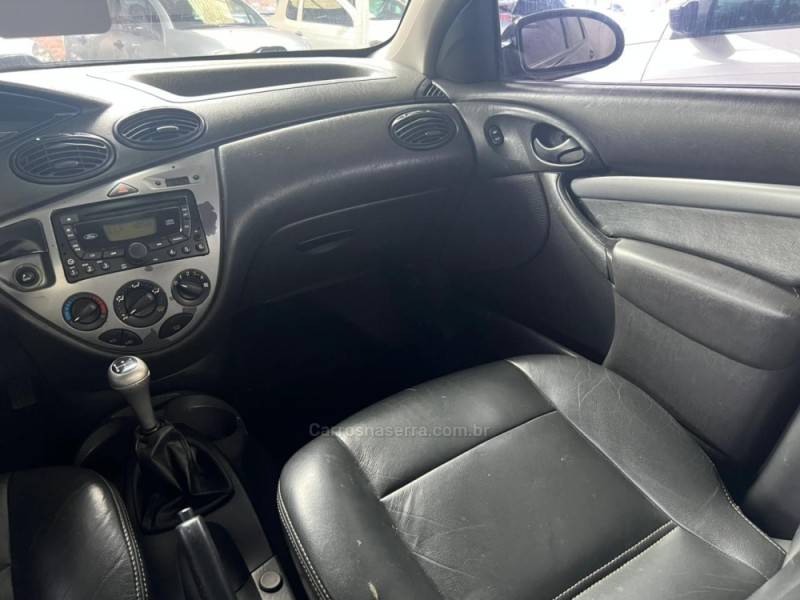 FORD - FOCUS - 2006/2007 - Preta - Sob Consulta