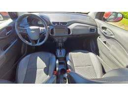 CHEVROLET - ONIX - 2017/2018 - Vermelha - Sob Consulta