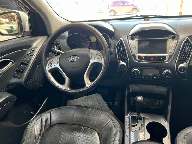 HYUNDAI - IX35 - 2011/2012 - Prata - Sob Consulta