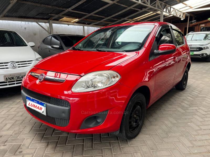 FIAT - PALIO - 2014/2015 - Vermelha - Sob Consulta